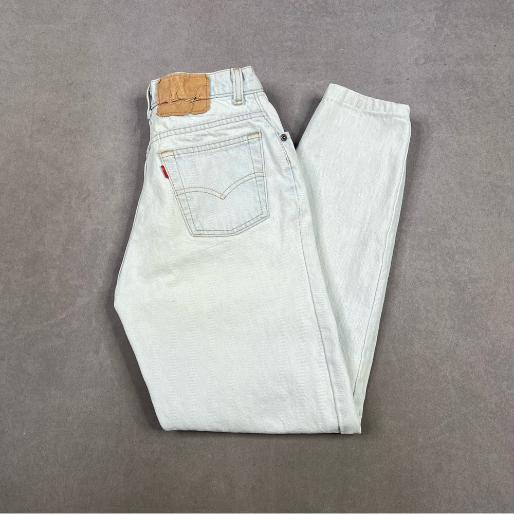 Vintage Levi's 501 Light Blue Straight Jeans